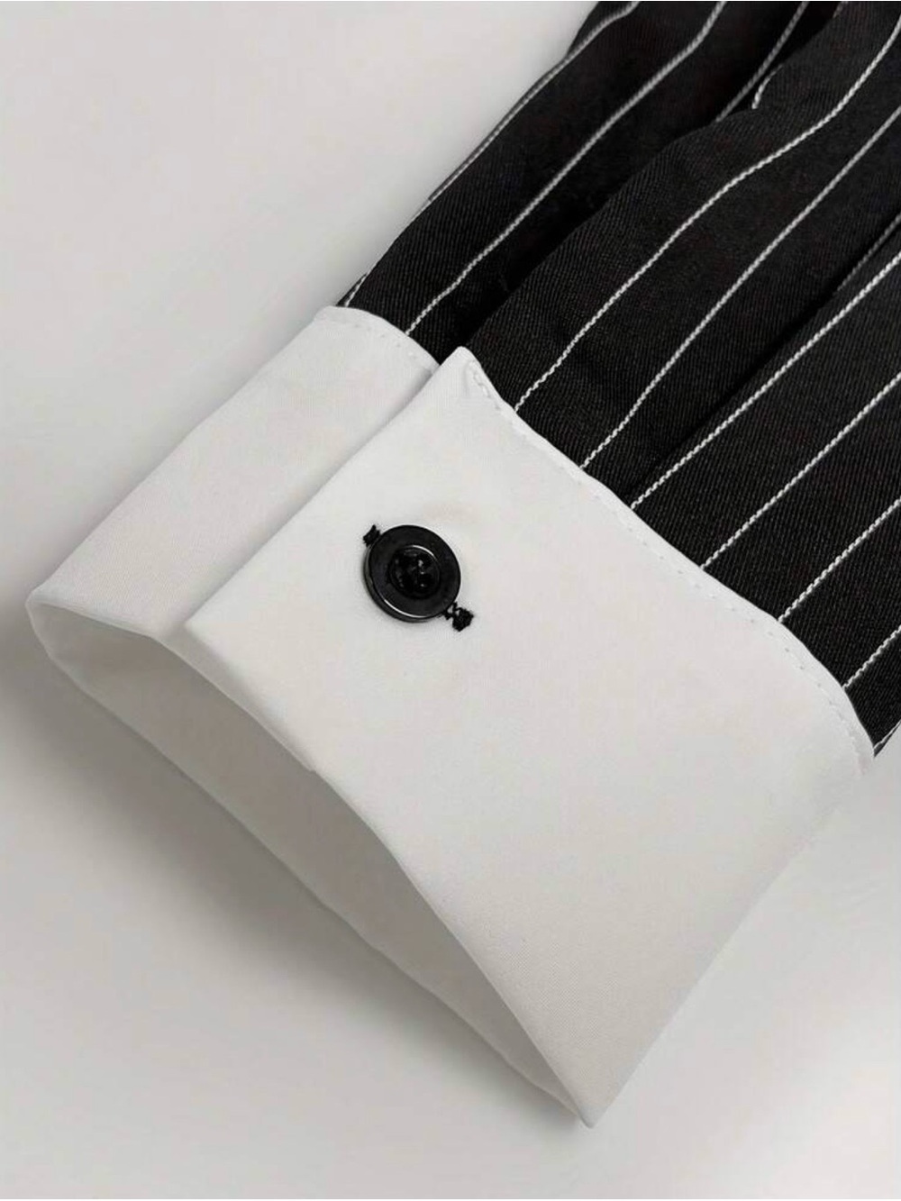 Contrast-Collar Pinstripe Button-Down Top in Black/White - Picture 5 of 9